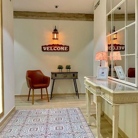 Garnica5 Suites Торрелавега Экстерьер фото